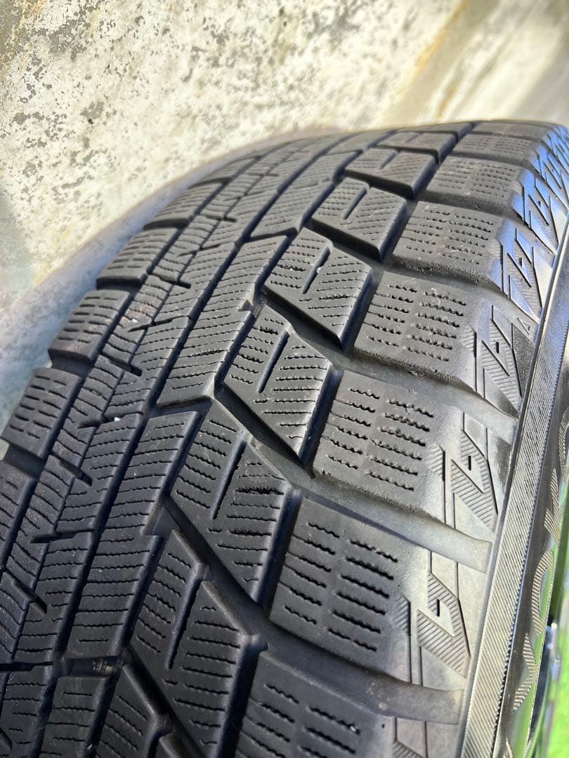 【にゃんだふるさん専用】メルセデスベンツ　GLA GLB用 スタッドレス