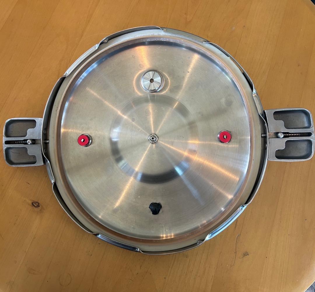 ワンダーシェフ 圧力鍋 20L　業務用　鍋　調理器具