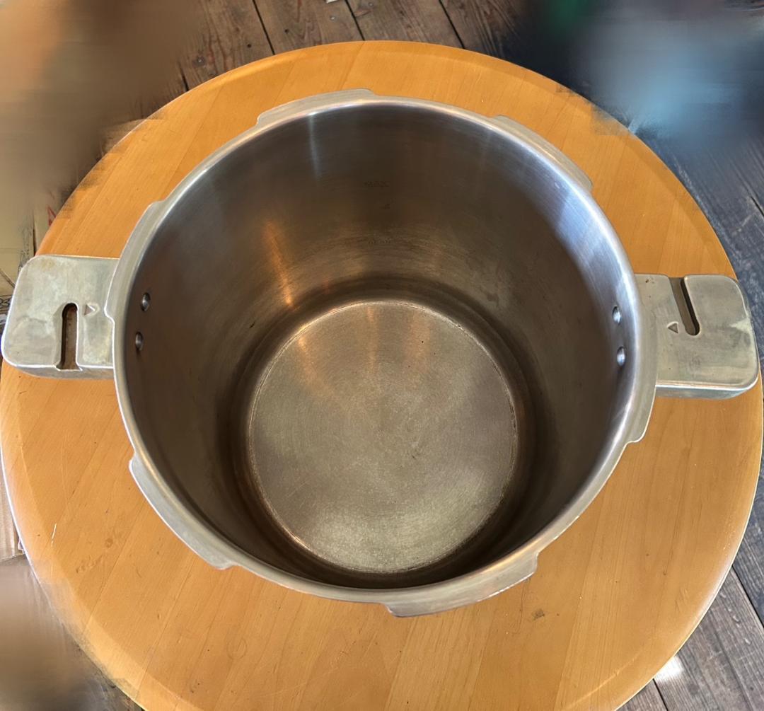 ワンダーシェフ 圧力鍋 20L　業務用　鍋　調理器具