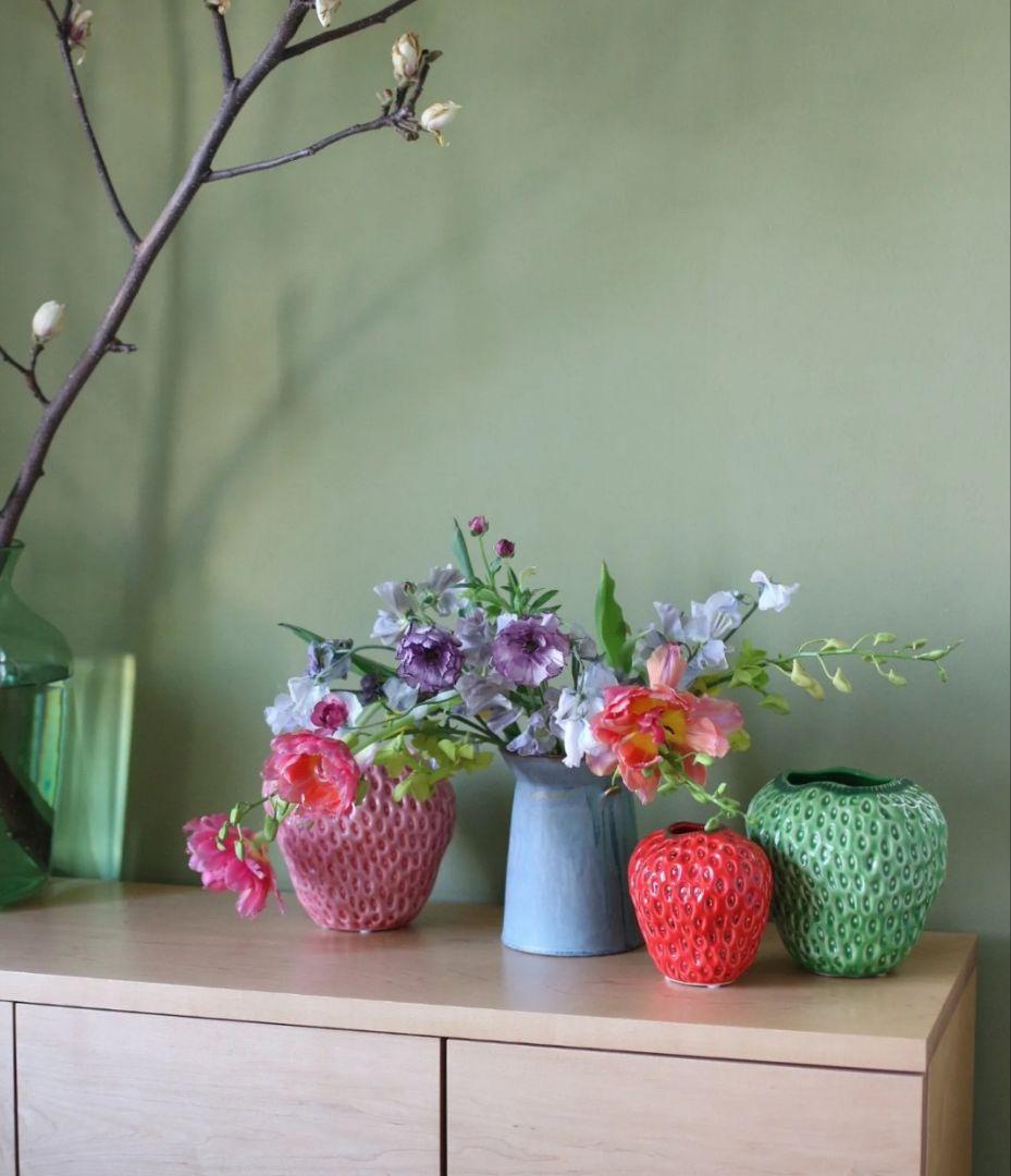 正規品 DESPOTS ストロベリー V18 フラワーベース