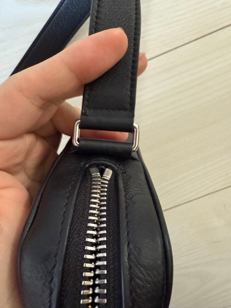 CELINE ブラック ショルダーバッグ