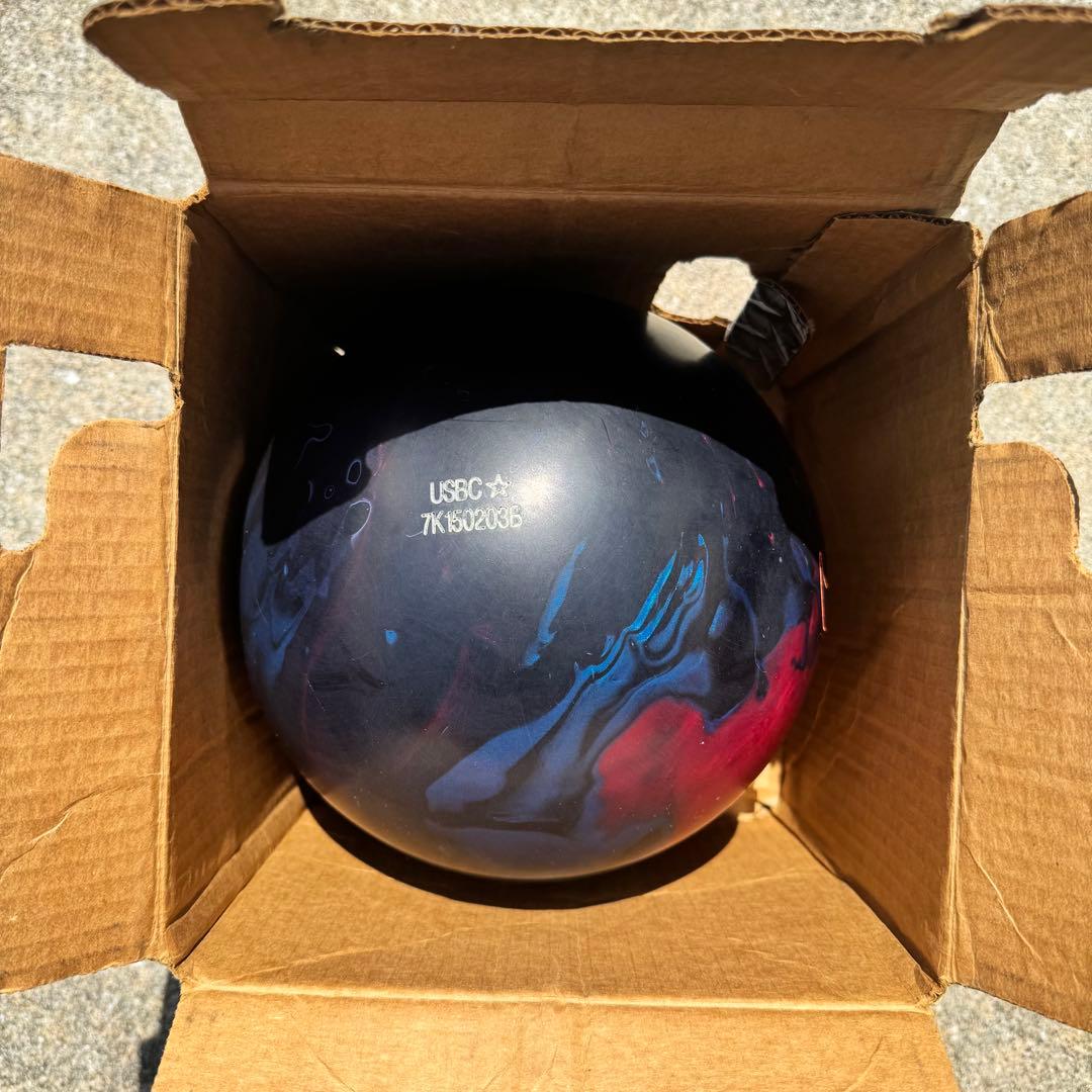 ハマー ボウリングボール 黒/赤 マーブル 15ポンド