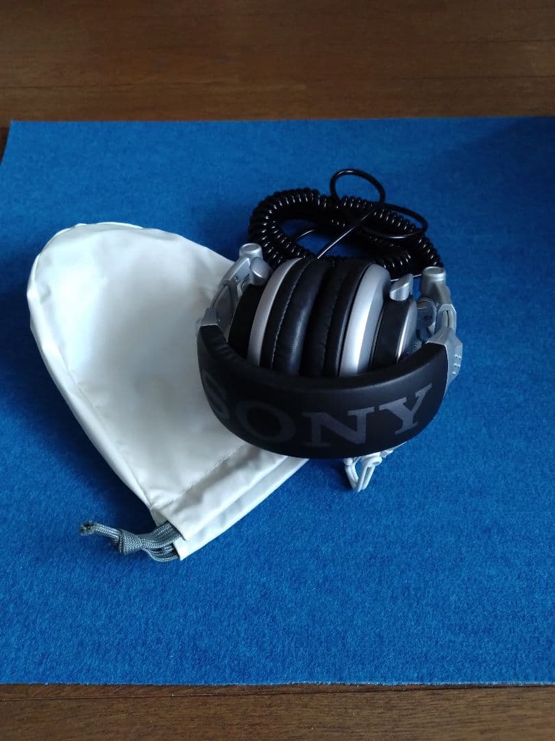 ソニー SONY ヘッドホン MDR-Z700