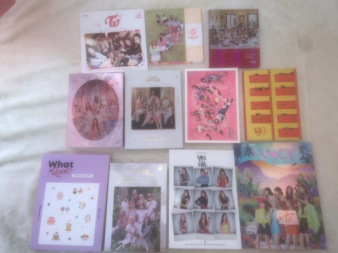 TWICE うちわ、アルバム