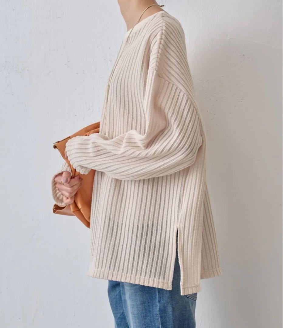 ビアズリー カットソー　ベージュ