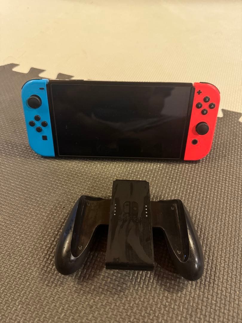 【美品】Nintendo Switch 有機EL本体 ネオンレッド/ブルー本体