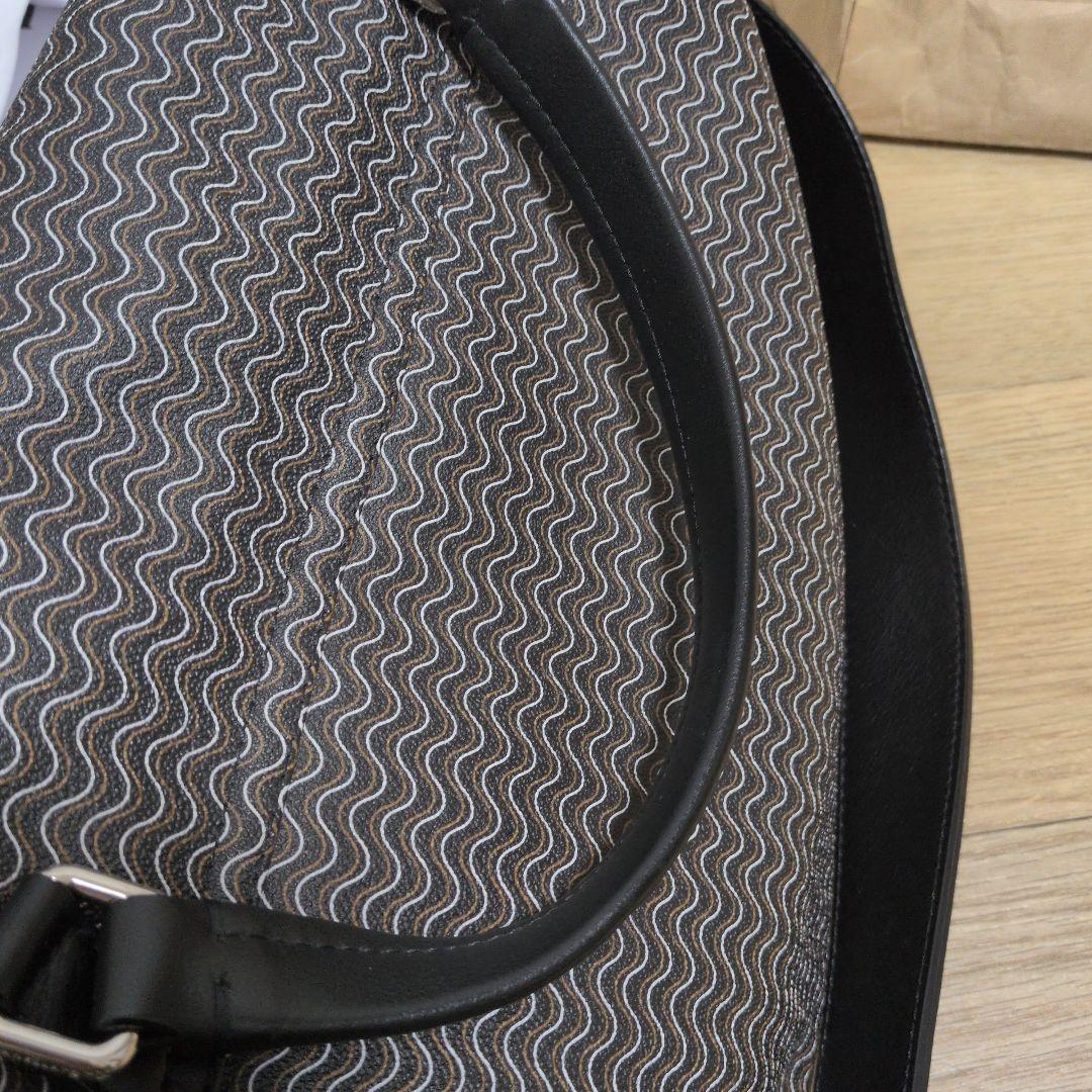 ザネラート　ポスティーナ　PVC ハンドバッグ　ブラック　サイズM＋