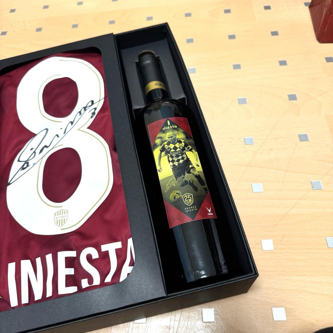 ヴィッセル神戸 イニエスタ サイン入り 記念ユニフォーム 記念 ワイン限定セット