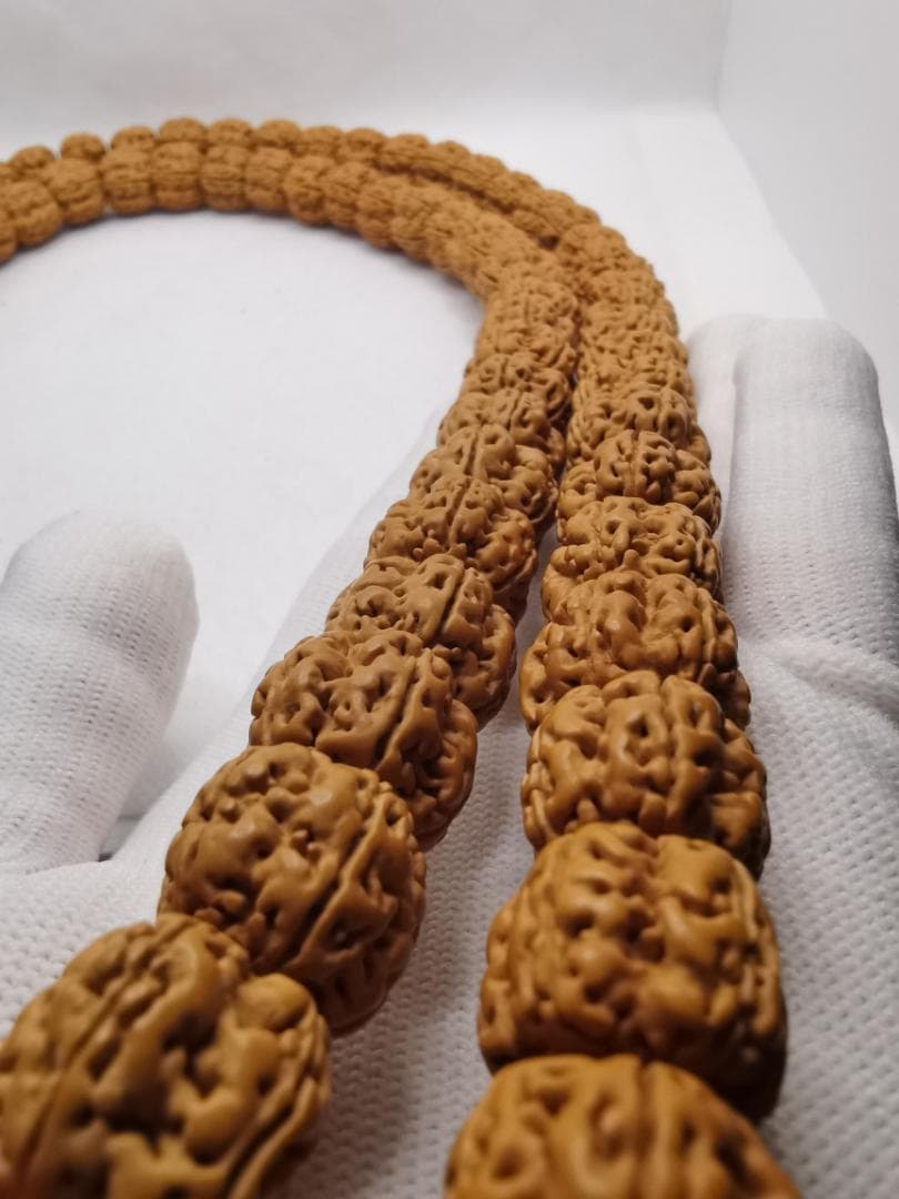 【高級品】文玩 形揃い ルドラクシャ 金剛菩提108数珠 念珠 14mm 超大玉