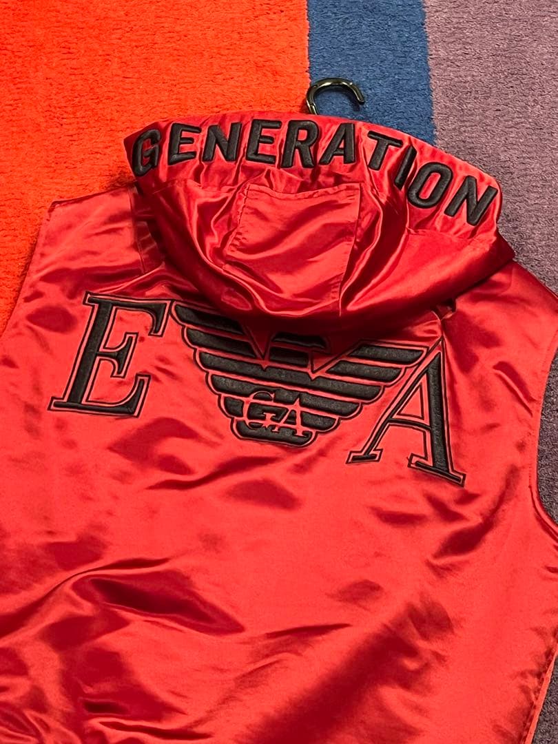 Emporio ArmaniダウンベストM