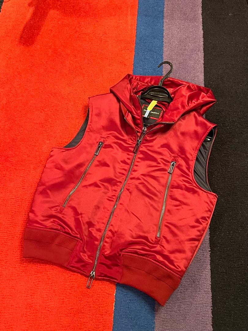 Emporio ArmaniダウンベストM