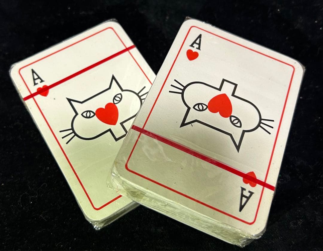 イタリア製 猫のタロットカード 希少 新品未使用 ケースいり