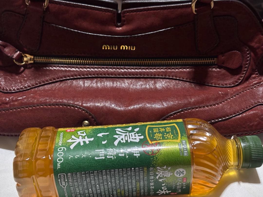 miumiu ナッパバタフライレザー ショルダーバッグ