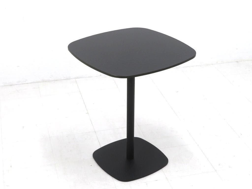 展示品　北欧　スウェーデン　オフェクト　ダイニングテーブル　カフェテーブル