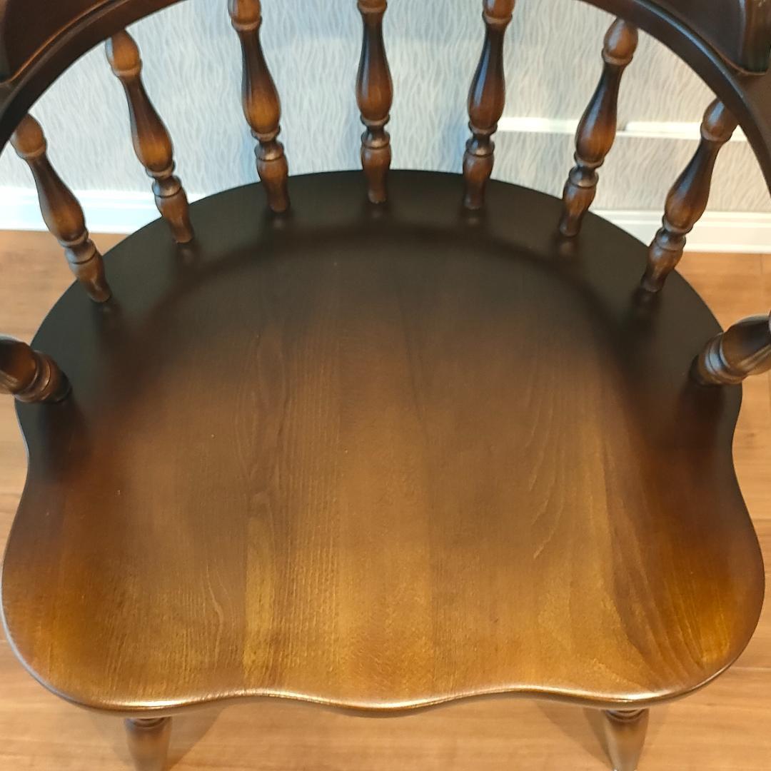 飛騨産業　アームチェア　ダイニングチェア　持ち手　ろくろ脚①