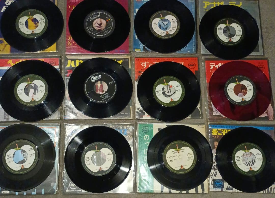 ビートルズ レコード コレクション赤盤含む12枚