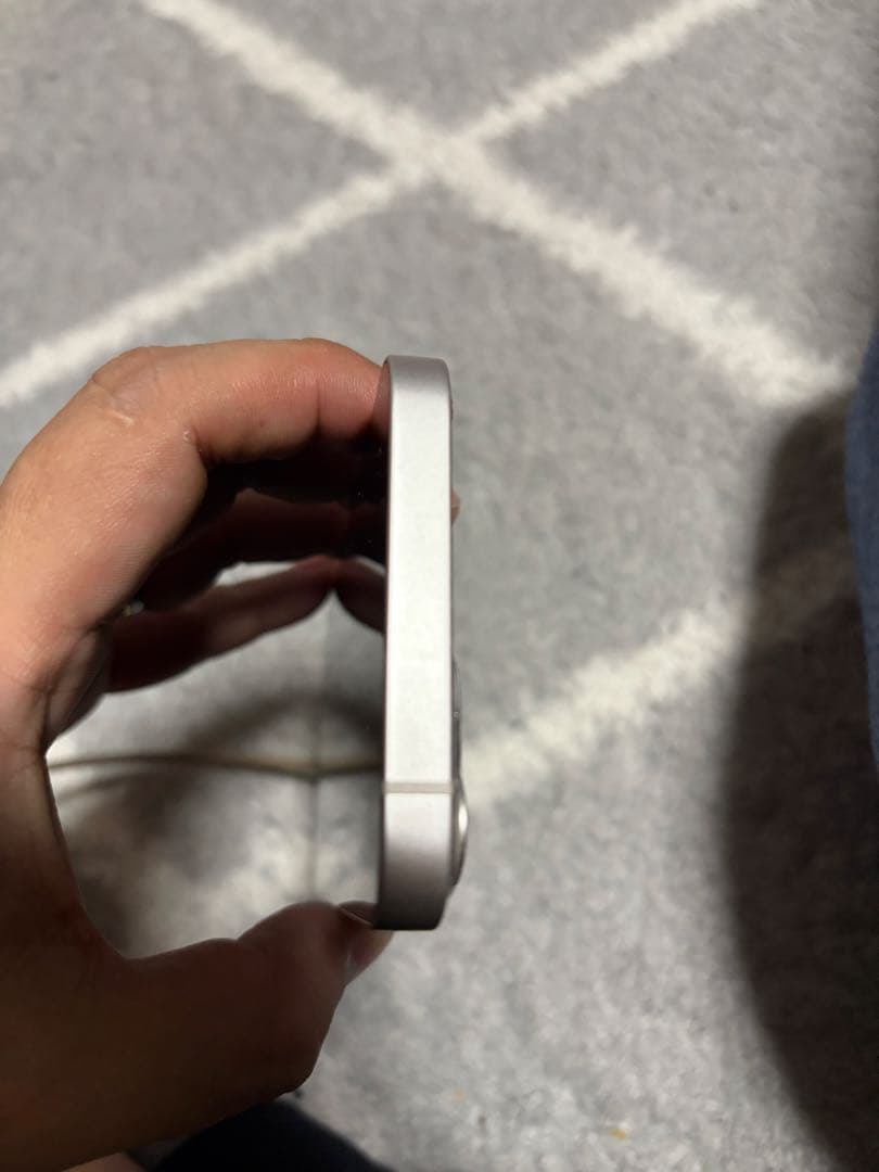 iPhone 13 スターライト 128GB SIMフリー 美品