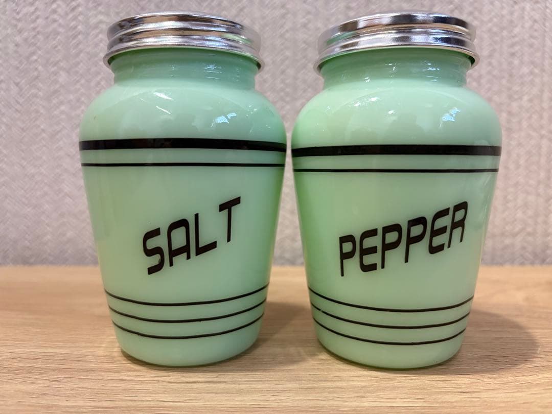 【美品】ファイヤーキング ジェダイ ソルト＆ペッパー シェーカー ペア 無刻印