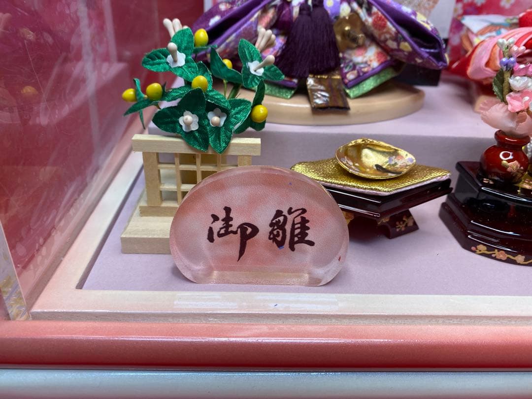 おぼこ　雛人形ガラスケース親王飾り・サイズ間口約３８×奥行約２７×高さ約２９㎝