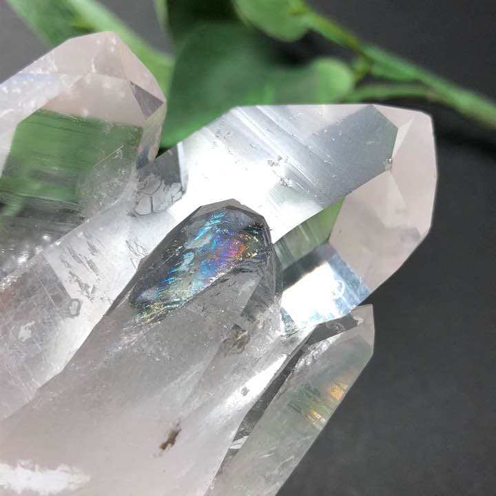 レムリアンクラスターレインボー(130g)(Brasil)インテリアストーン