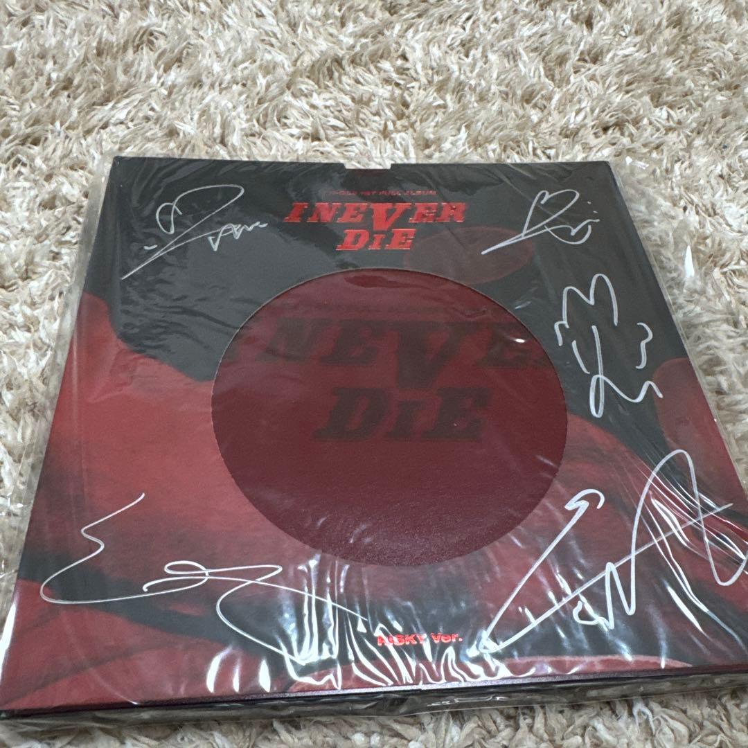 アイドゥル　gidle INEVER DIE Album Ver. サイン入り
