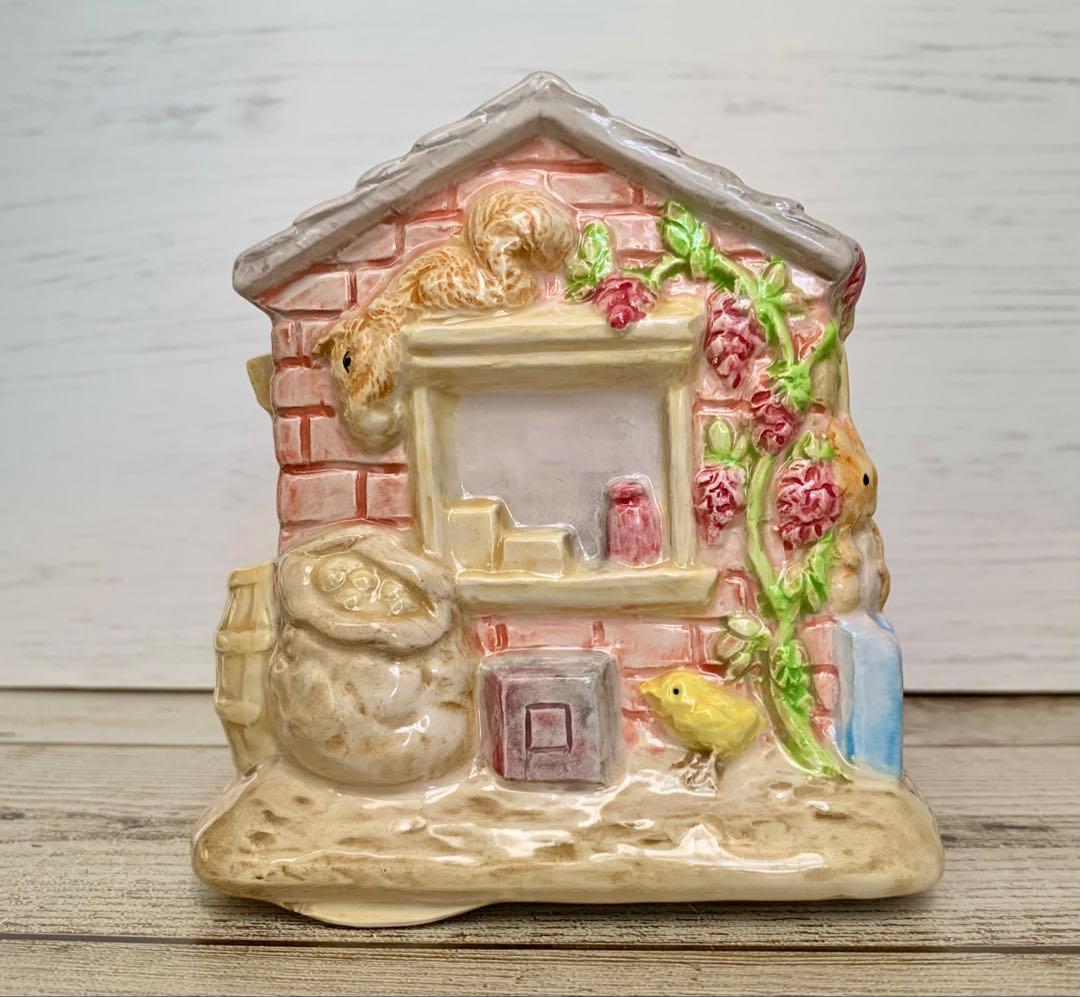 ジンジャーとピクルスのお店 オルゴール 箱入り ピーターラビット