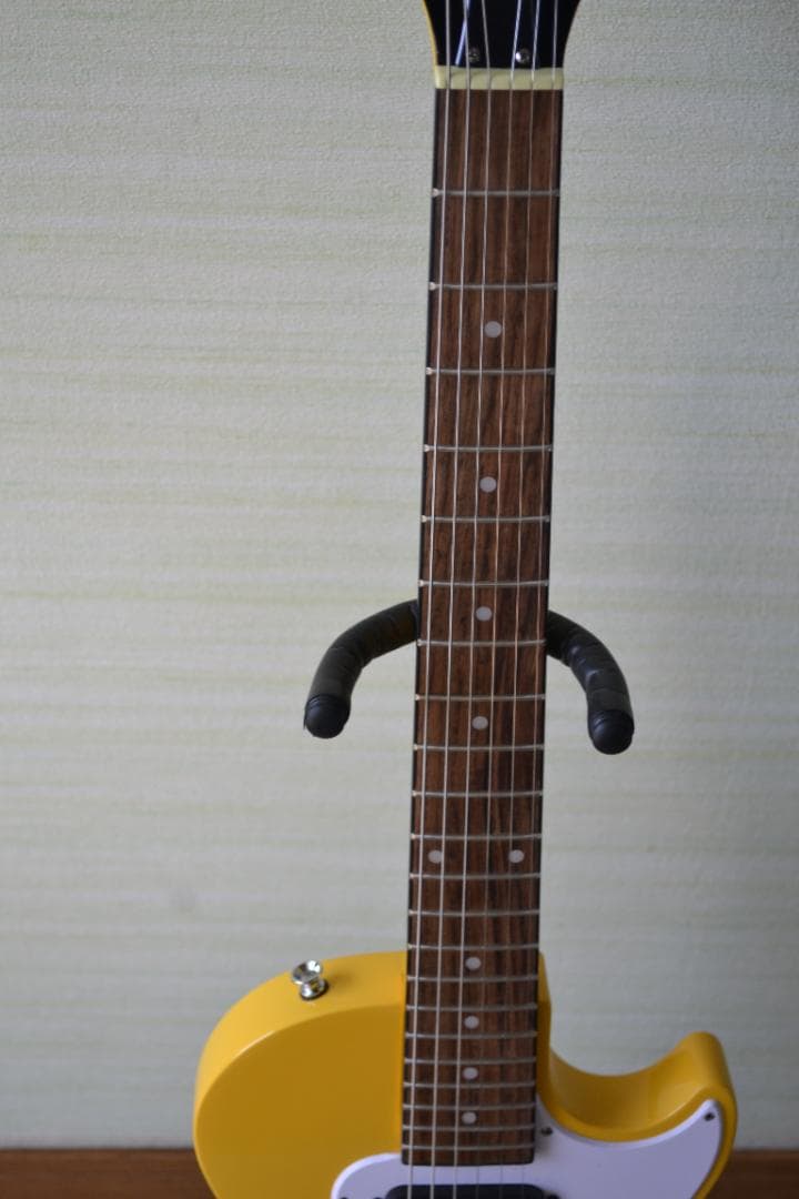 極上品　Epiphone LesPaul イエロー純正ケース付き