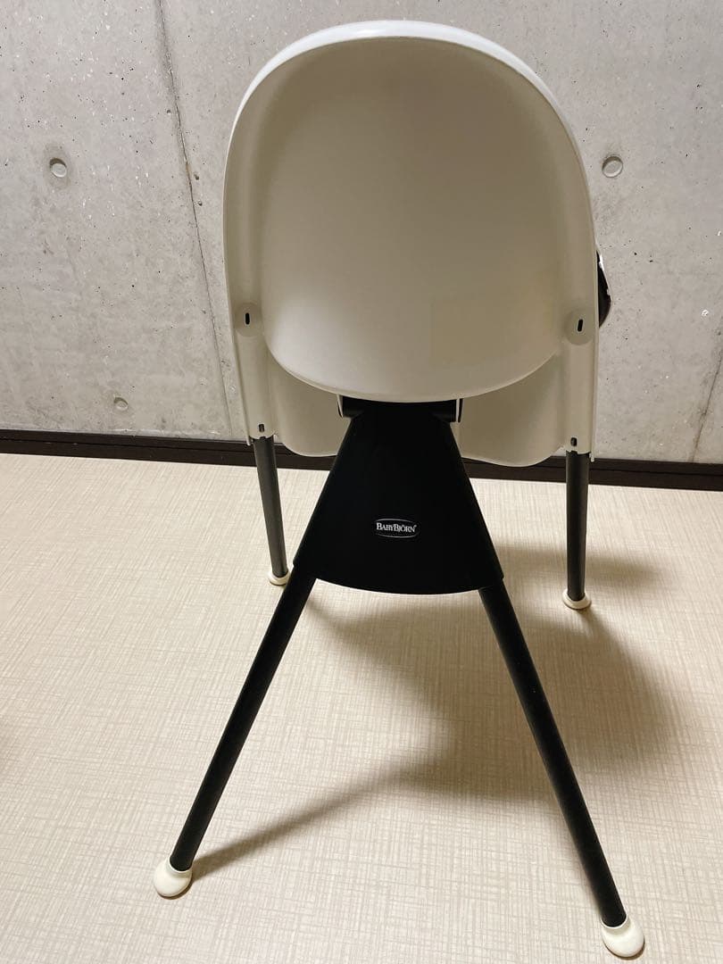 【ハーネスなしで掃除しやすい】ベビービョルン　ハイチェア