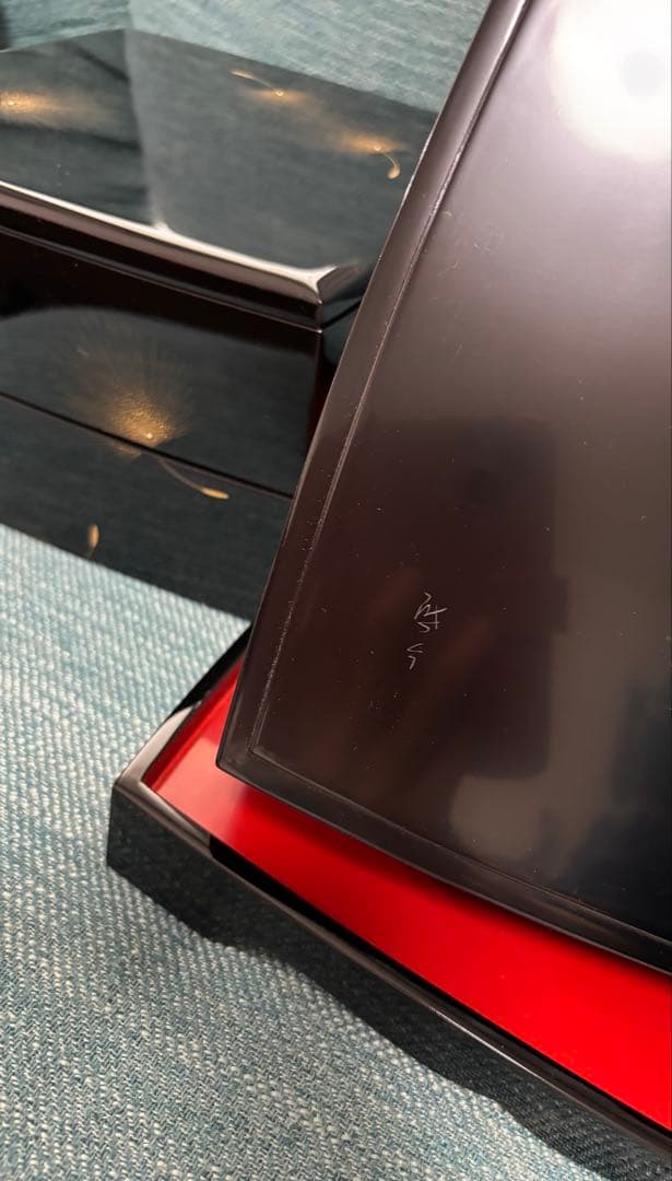 輪島塗 三段重 台付　飛花沈金　うるし塗