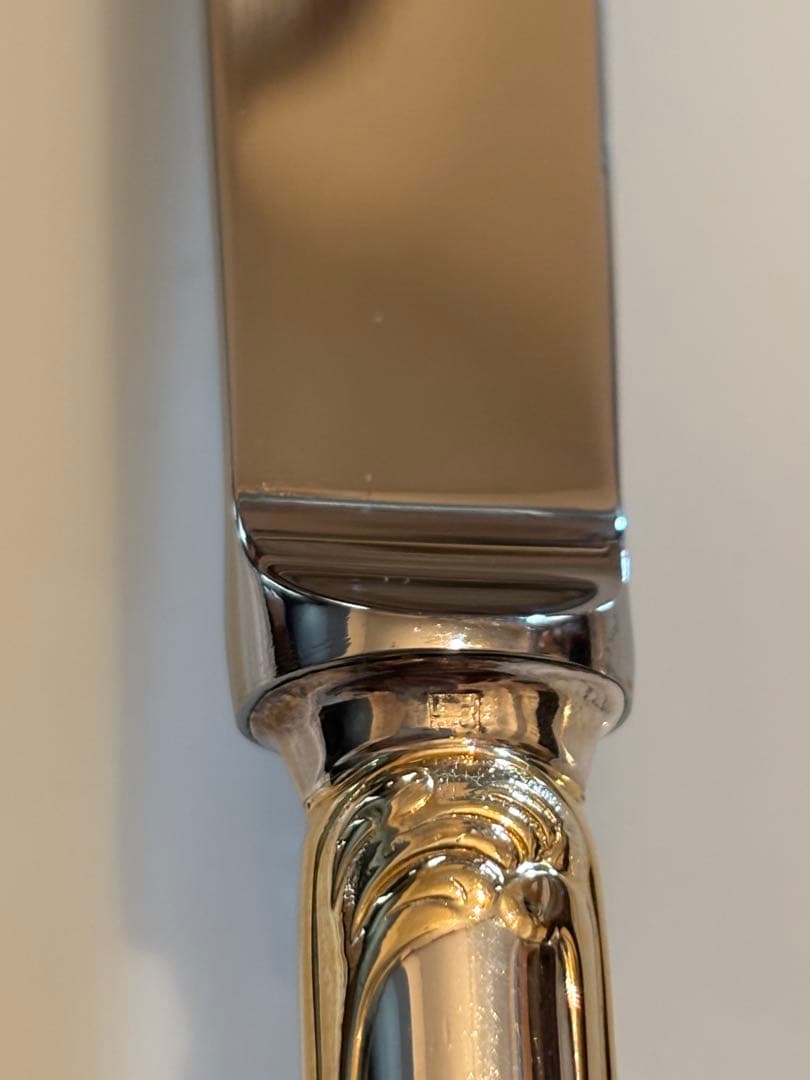 クリストフル／マルリー／パーシャリーゴールド（ゴールドアクセント）／チーズナイフ