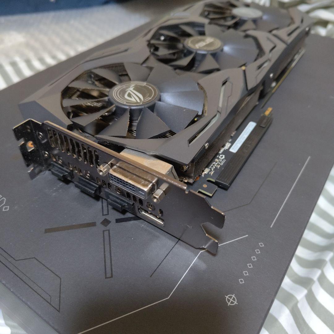 グラフィックボード・グラボ・ビデオカード ASUS ROG-STRIX-GTX1070-O8G-GAMING