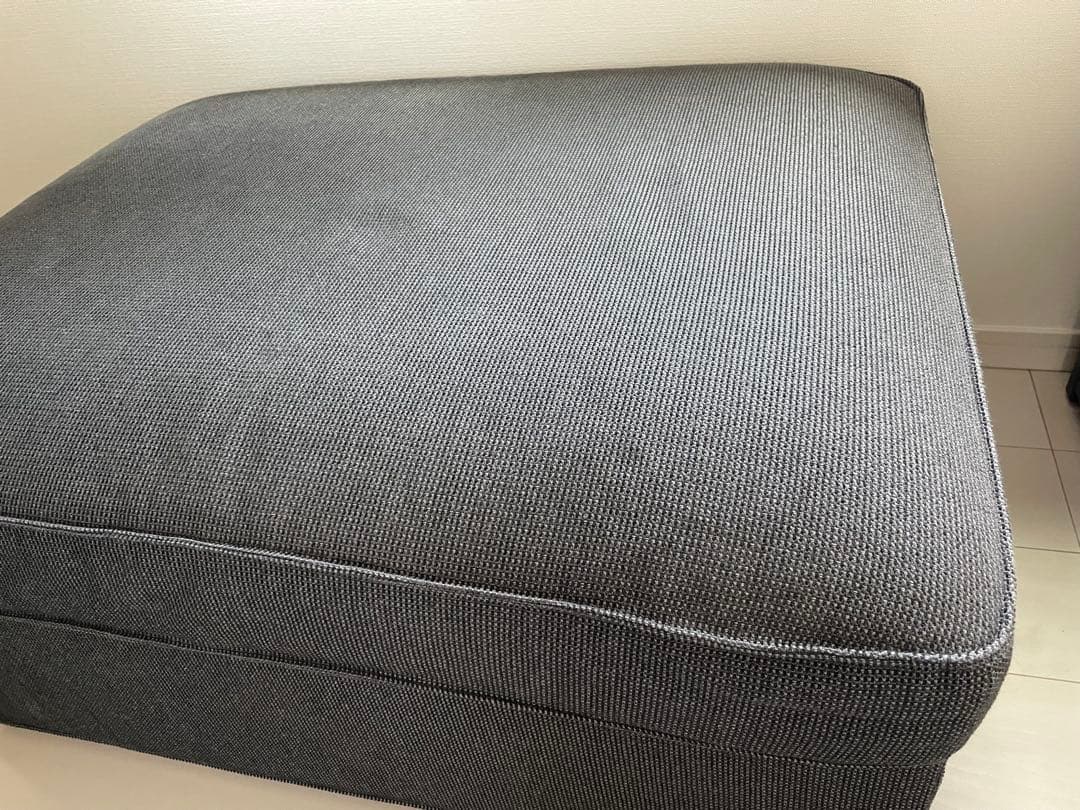 IKEA シーヴィク　オットマン