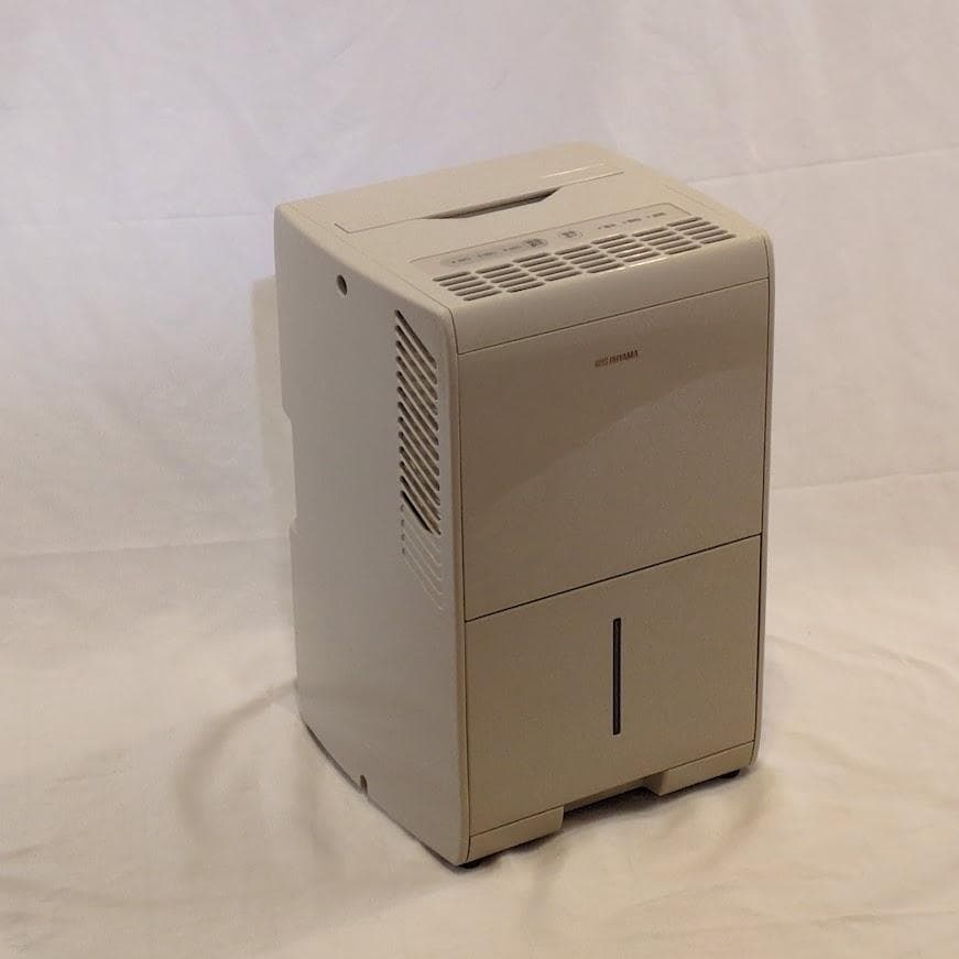 アイリスオーヤマ コンプレッサー式除湿機 KIJC-J56 ベージュ 動作確認済