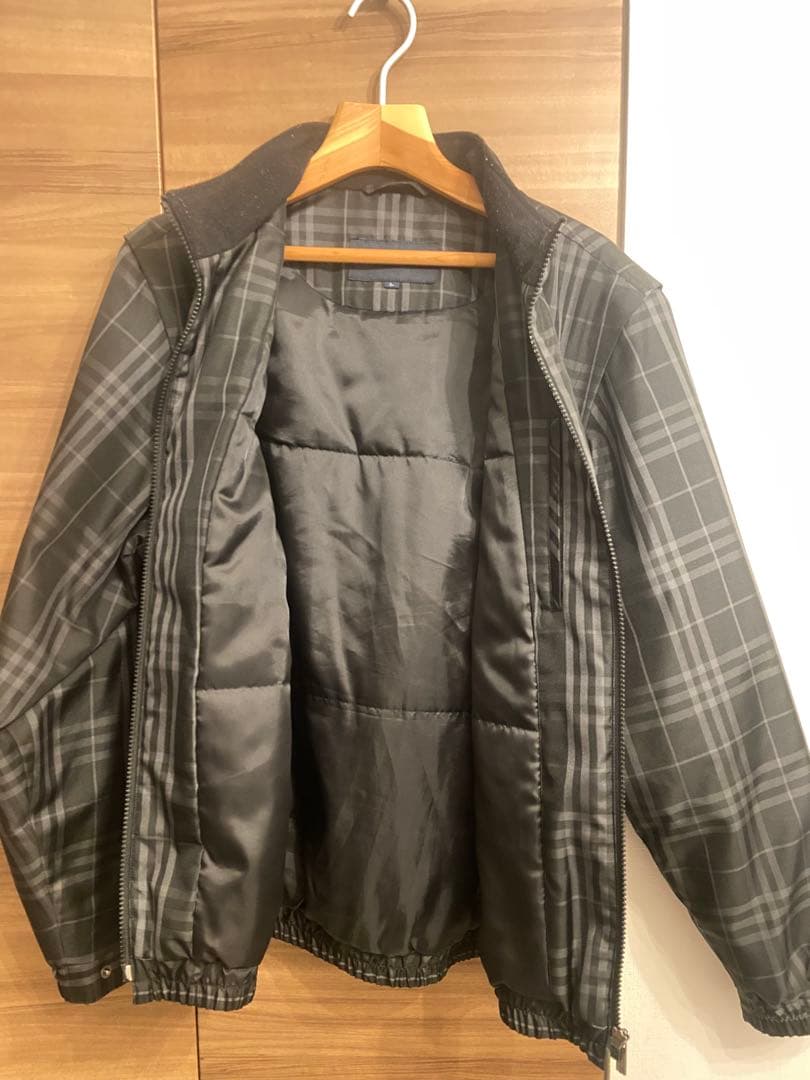 バーバリー　ダウンジャケット　L
