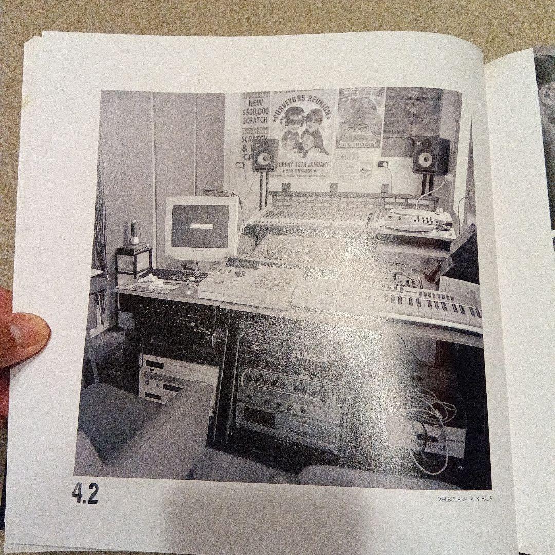 アート・デザイン・音楽 BEHIND THE BEAT