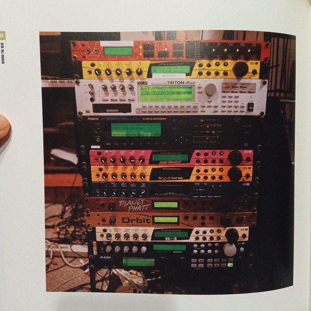 アート・デザイン・音楽 BEHIND THE BEAT