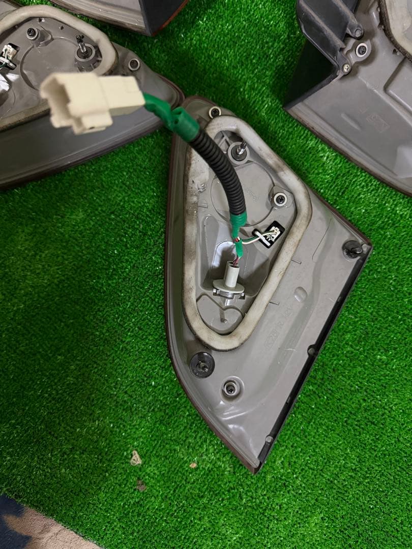 パーツ Crown GRS180 Genuine LED Tail Lights