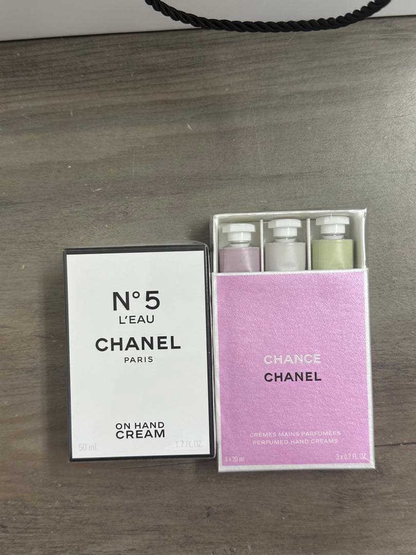 新品！未開封！CHANEL！ハンドクリーム！