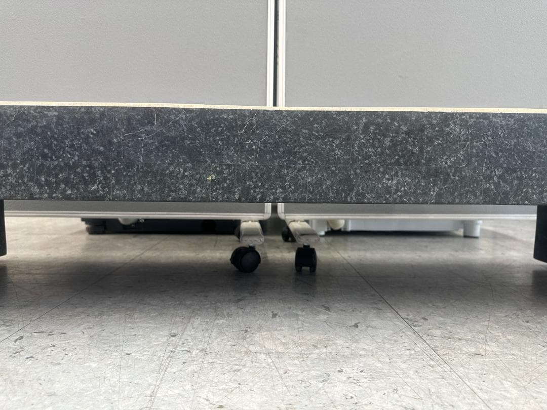 アルテジャパン　ローテーブル　マッティーナ　MT-012　ホワイト　アクタス