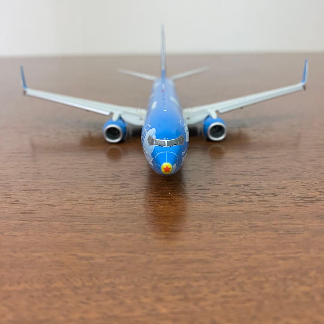 ❶　1/200　アラスカ航空 B737-800 N537AS トイストーリー塗装