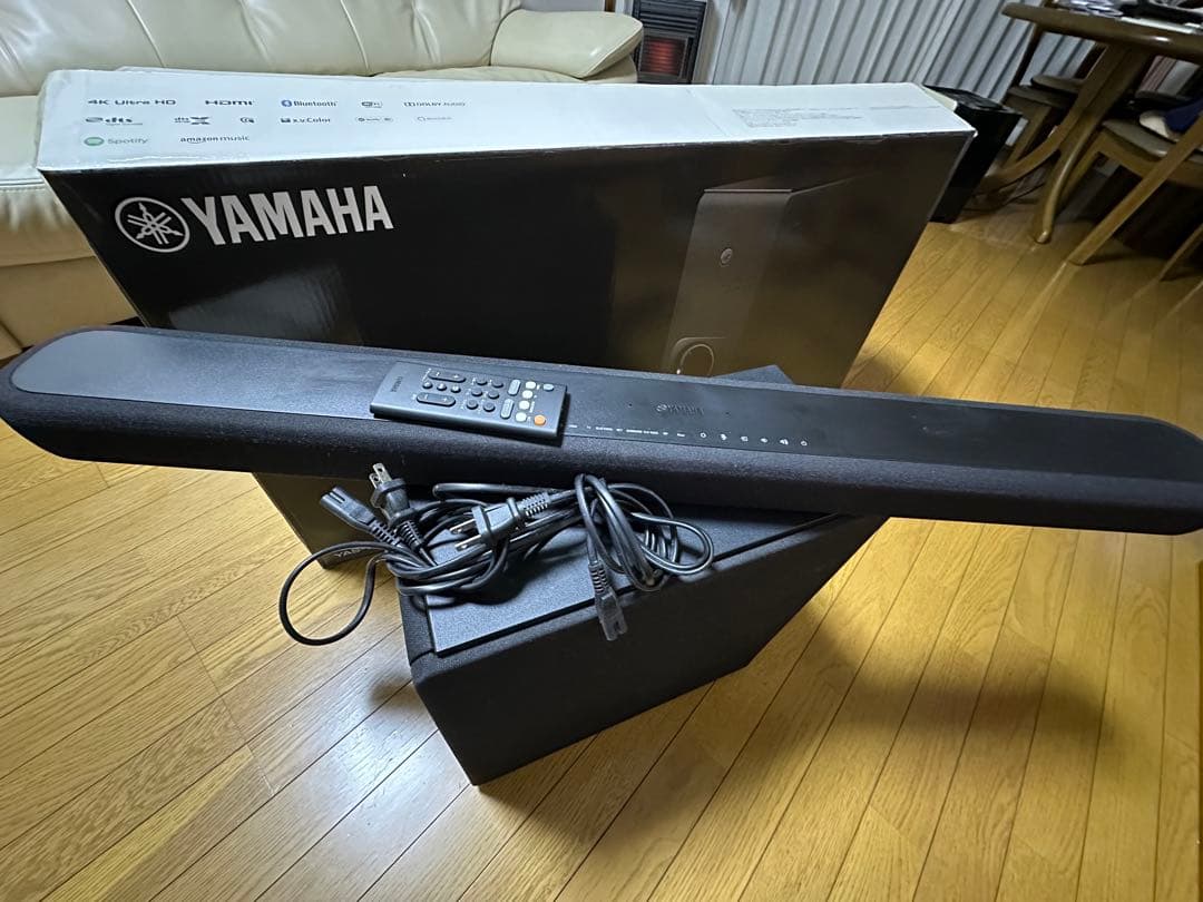 YAMAHAサウンドバーYAS-209サラウンド　ワイヤレスサブウーハー付箱入り