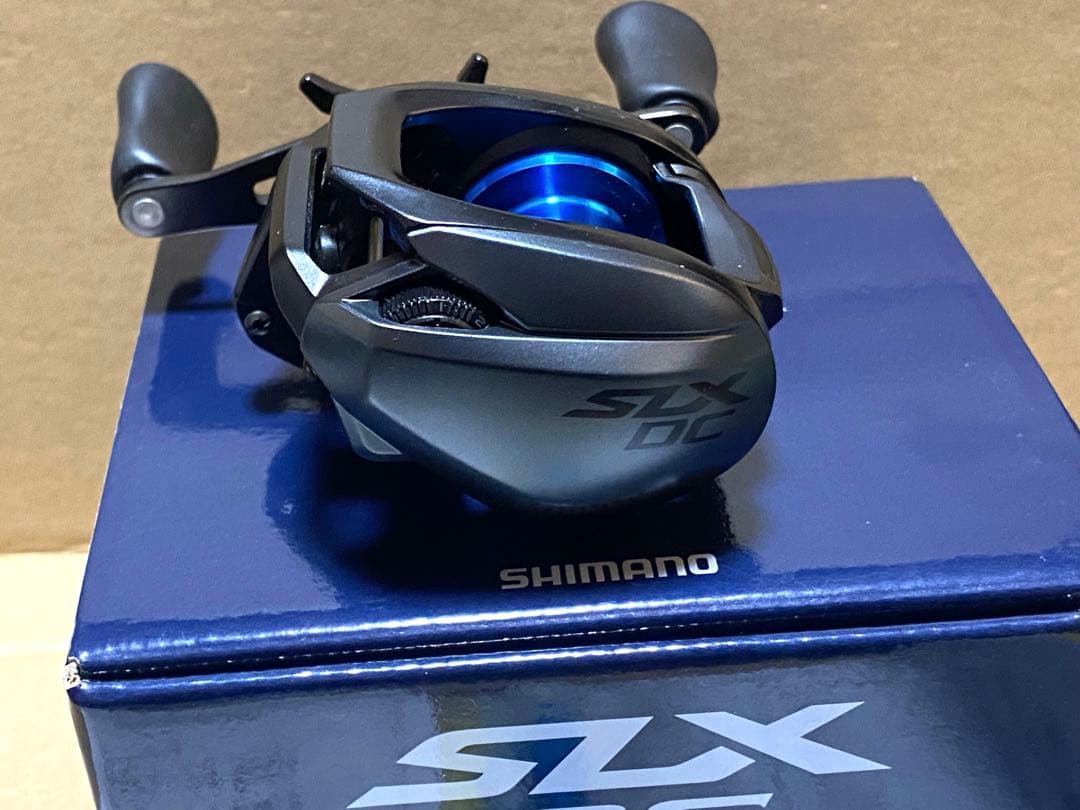 値下げ‼️美品‼️シマノ23SLX DC 70XG 右ハンドル仕様