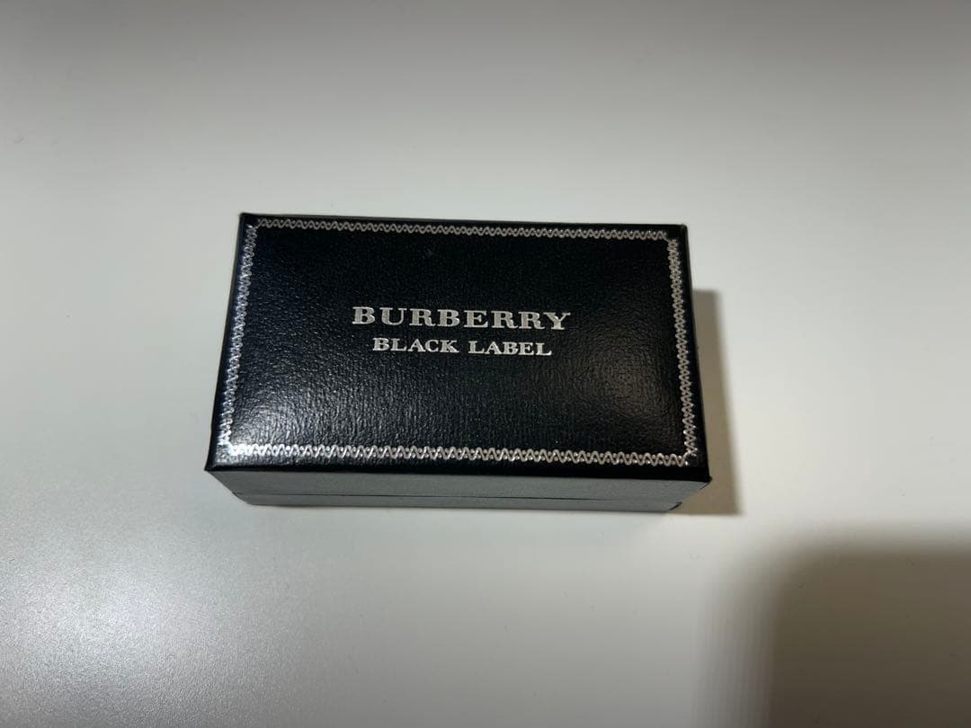 BURBERRY BLACK LABEL ブラック ネクタイピン　　チェック柄