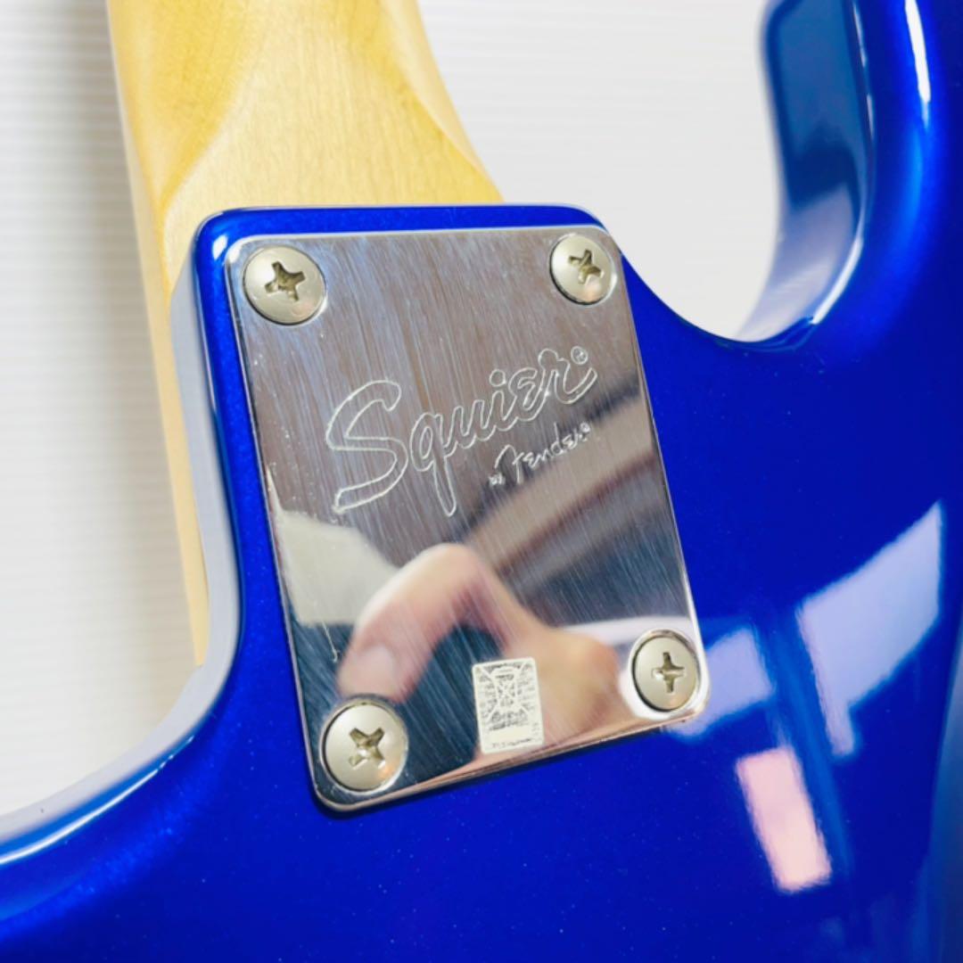 SQUIER FENDER エレキギター　コラボ　ストラトキャスター