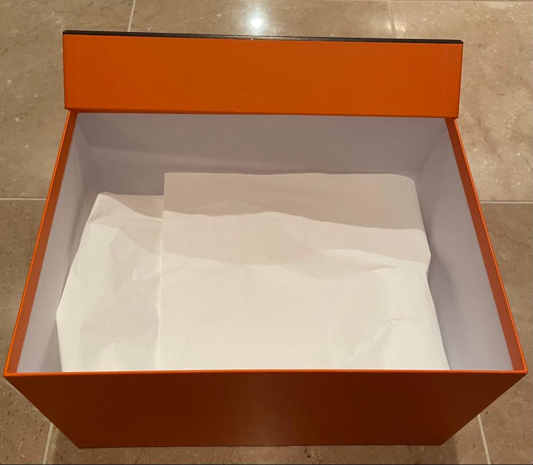 専用出品♡HERMES♡2025 インザループ 18 純正ボックス