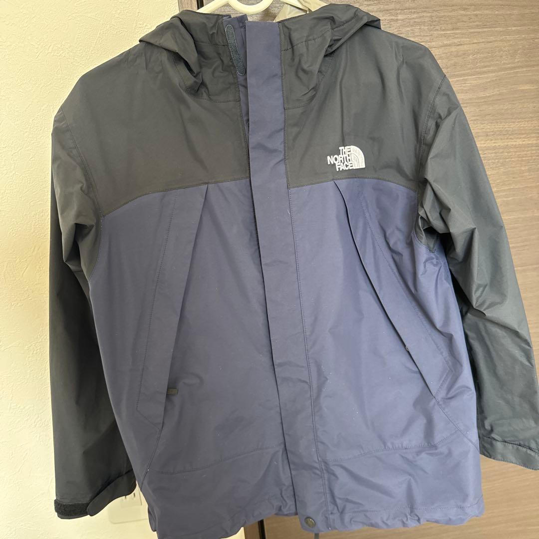 美品　THE　NORTH FACE マウンテンパーカー　150