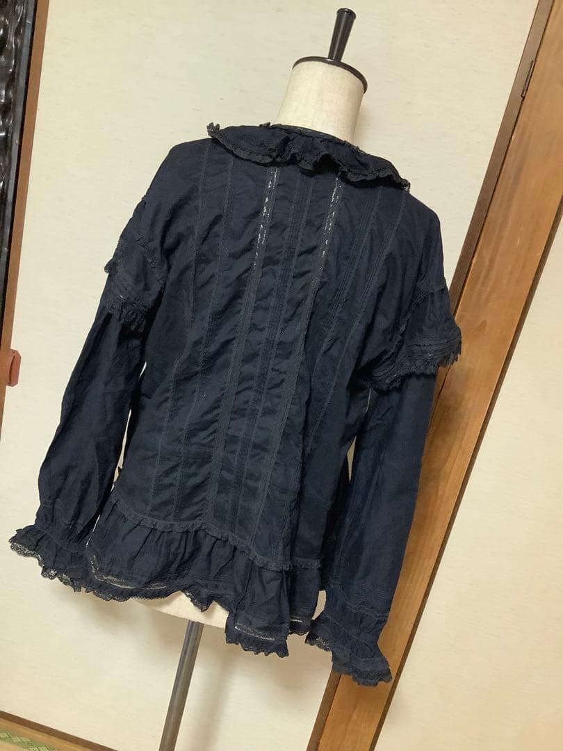 もちこ　ピンクハウス黒　オーバーブラウス