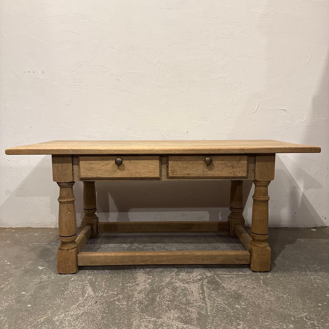 ヴィンテージ　テーブル　引き出し付き　剥離