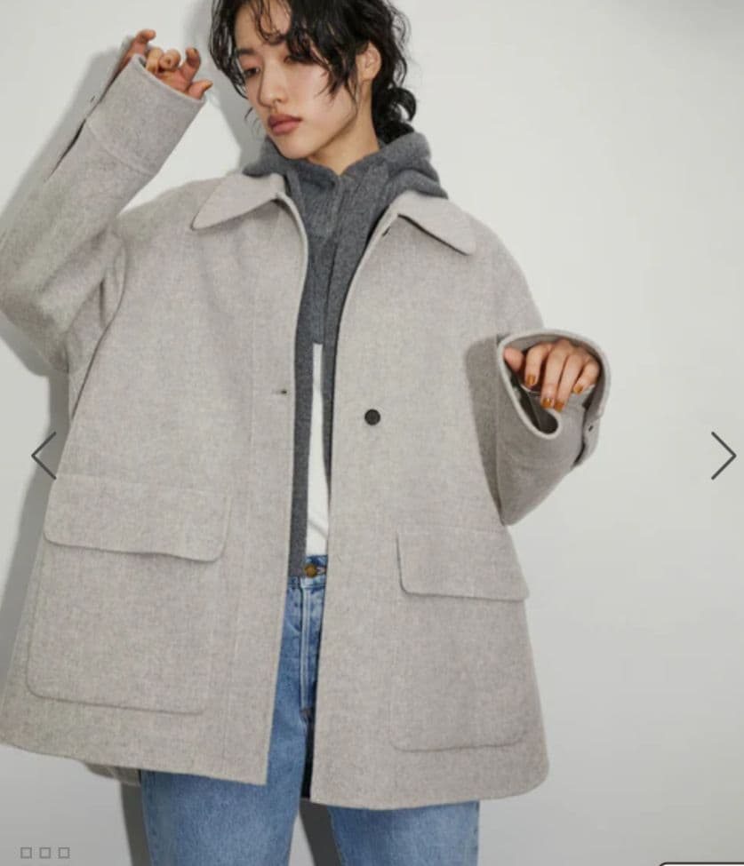 yunaです！アダム・エ・ロペ　リバーショートシャツコート