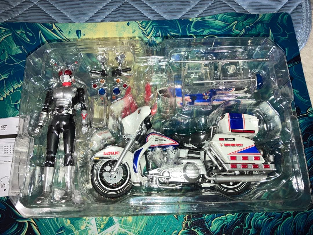 【本日限定価格】S.H.Figuarts仮面ライダースーパー1＆Vマシーンセット
